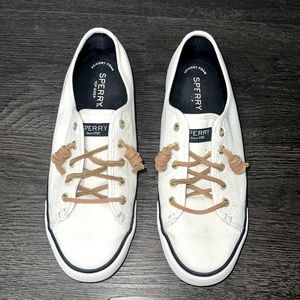FLASH SALE! Women’s (8) Sperry Slip-On Sneaker